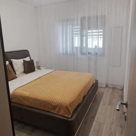 Apartament Brown - Elegant Bukareszt